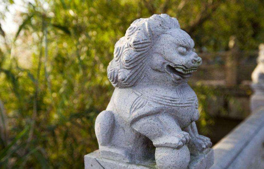 石雕狮子风水摆放有什么要求 石雕狮子象征着什么含义