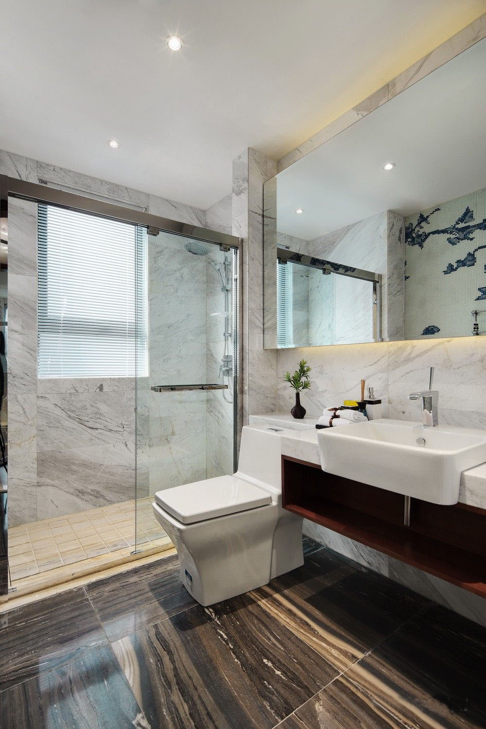 主卧卫生间装修效果图