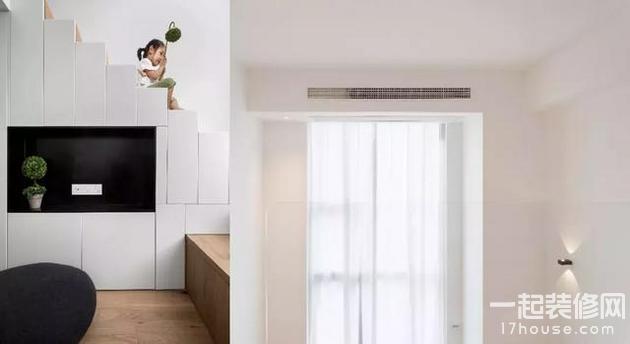 23平的小户型loft公寓,一楼满是柜子实用又美观 23平的小户型loft公寓,一楼满是柜子实用又美观