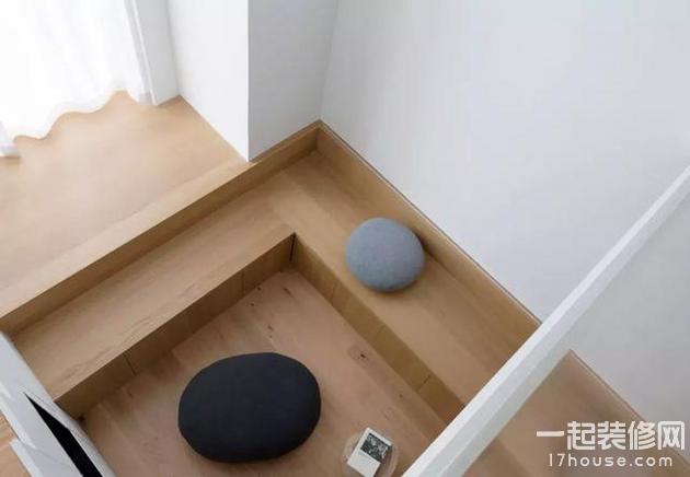 23平的小户型loft公寓,一楼满是柜子实用又美观 23平的小户型loft公寓,一楼满是柜子实用又美观